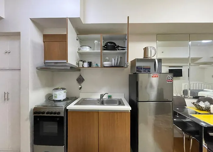 Aparthotel Cozy Units Staycation In Ermita Nearrobinsons Mall Manila