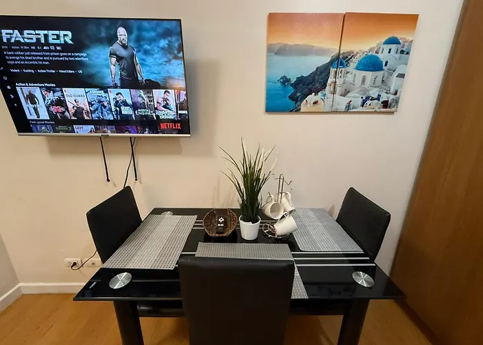 Cozy Units Staycation In Ermita Nearrobinsons Mall Aparthotel