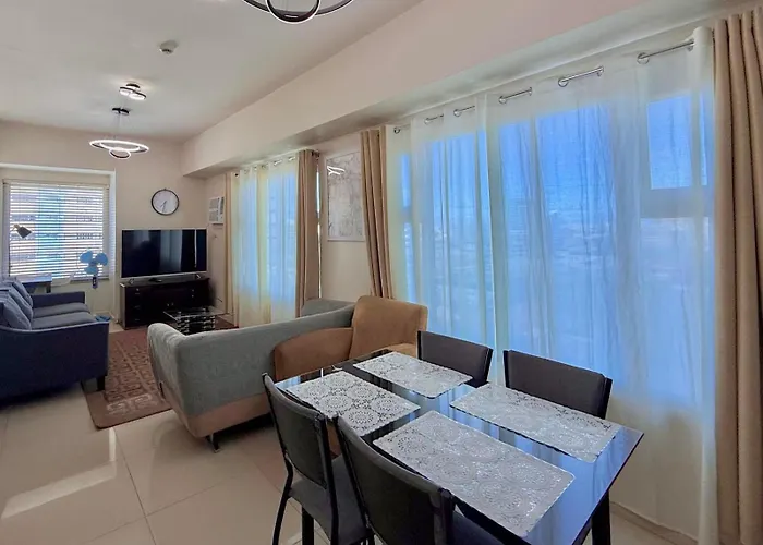 Cozy Units Staycation In Ermita Nearrobinsons Mall