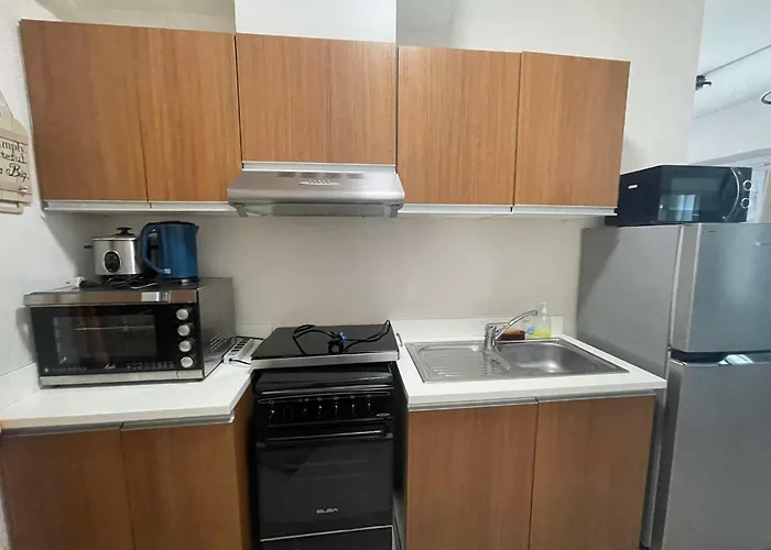 Cozy Units Staycation In Ermita Nearrobinsons Mall Aparthotel *
