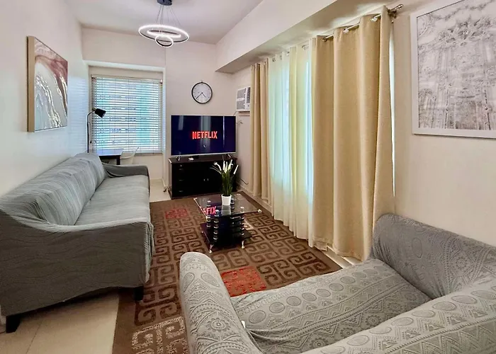 Aparthotel Cozy Units Staycation In Ermita Nearrobinsons Mall